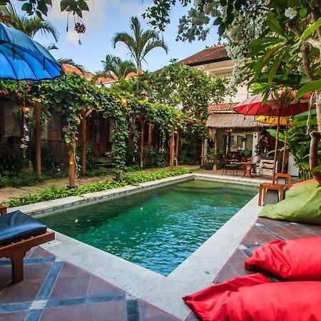 סמיניאק Bening Hut And Spa מראה חיצוני תמונה