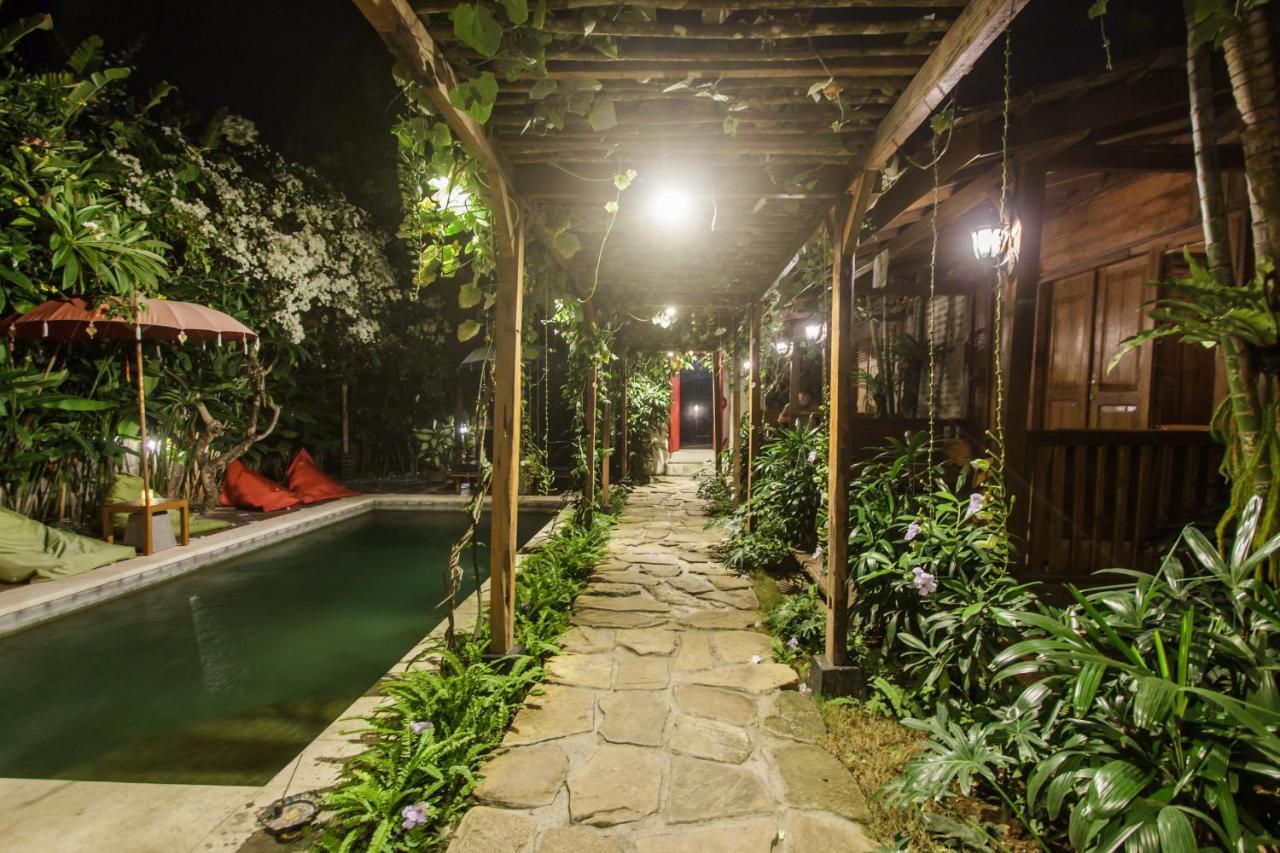 סמיניאק Bening Hut And Spa מראה חיצוני תמונה