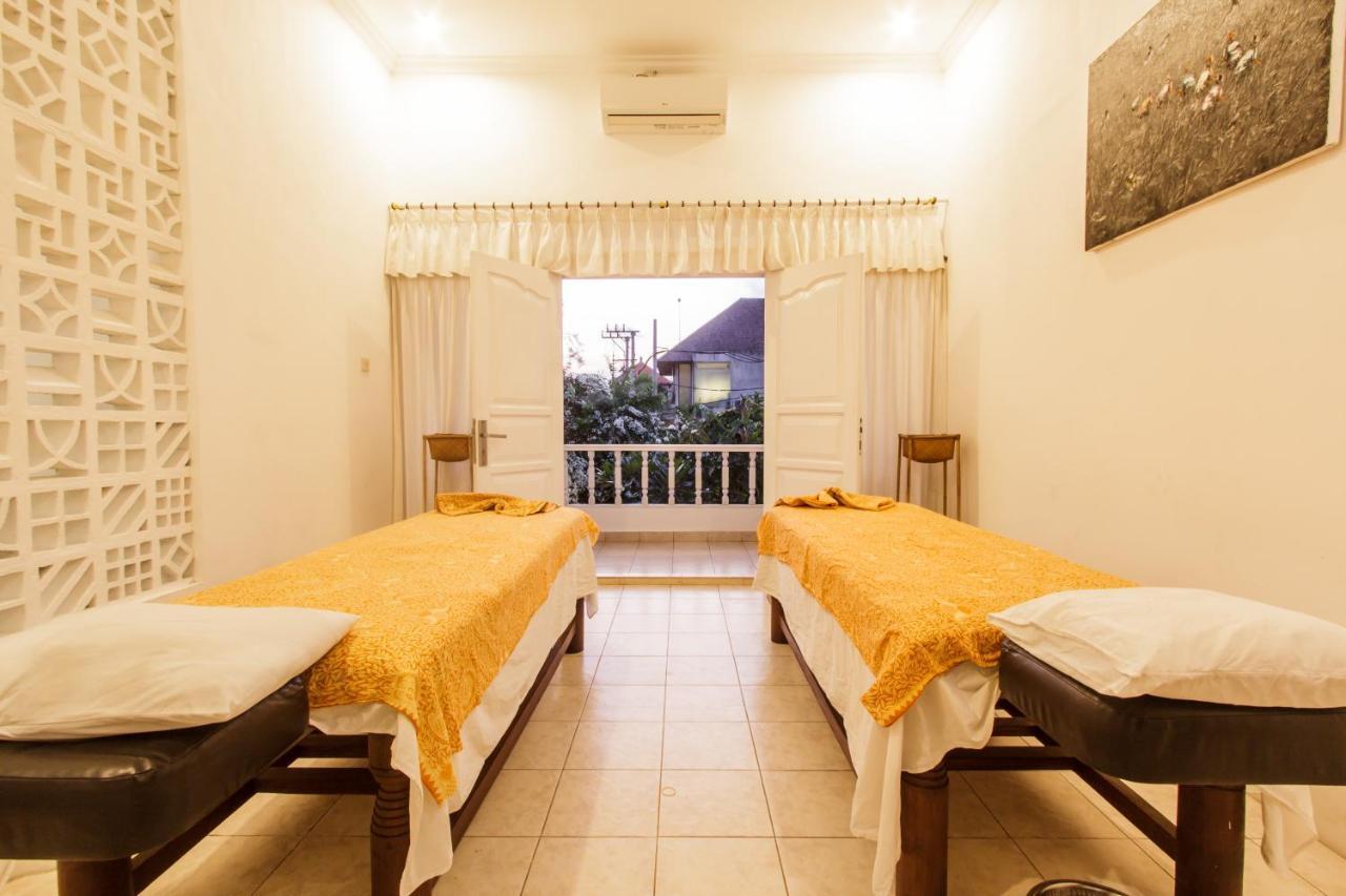 סמיניאק Bening Hut And Spa מראה חיצוני תמונה
