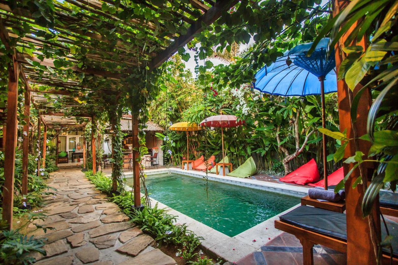 סמיניאק Bening Hut And Spa מראה חיצוני תמונה