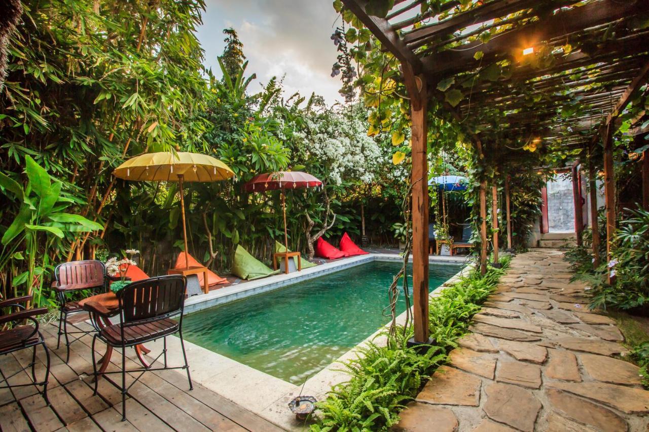 סמיניאק Bening Hut And Spa מראה חיצוני תמונה